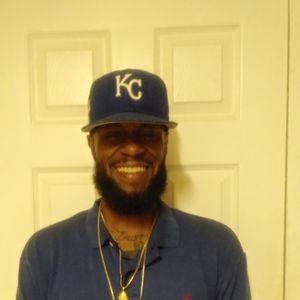 Meet your Posher, Derron